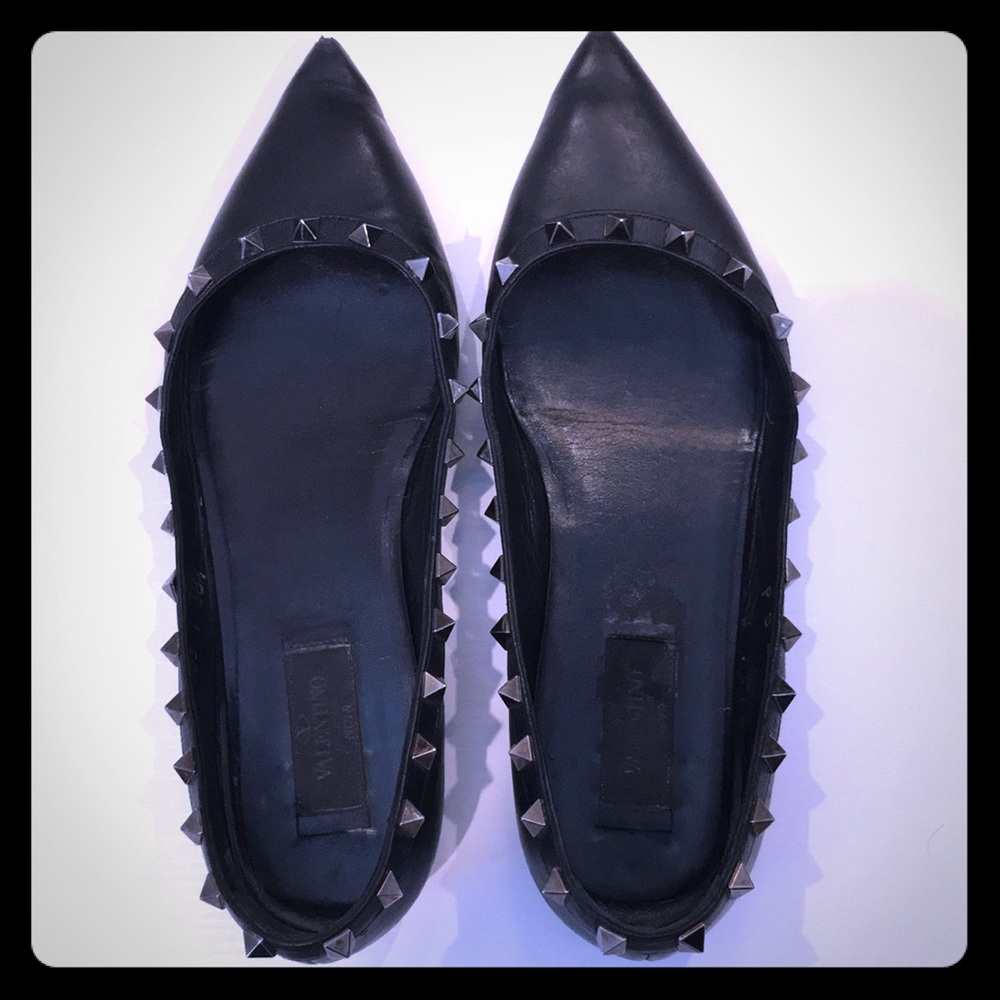 Valentino garavani noir rockstud flats 38.5/7.5